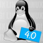 linux kernel 4.0 sign being held by tux penguin