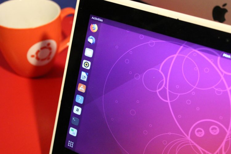 photo of ubuntu on a laptop