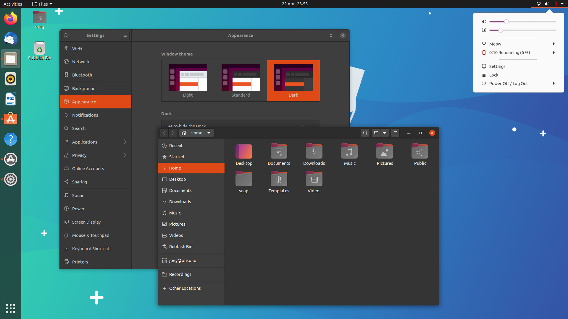 Kích hoạt chế độ tối đầy đủ trên Ubuntu 20.04 LTS ngay bây giờ để làm giảm ánh sáng làm nản lòng trong quá trình làm việc. Chế độ tối sẽ giúp mắt bạn dễ chịu hơn, giảm mệt mỏi và tăng năng suất làm việc. Thưởng thức cảm giác thoải mái và tốt cho sức khỏe ngay từ giờ.