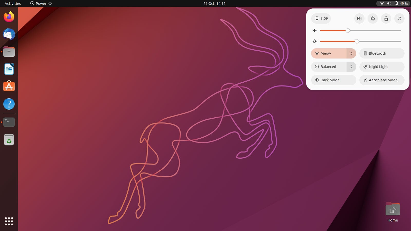 Screenshot of Ubuntu 22.10 Quick Settings menu open with battery time and percentage options both visible